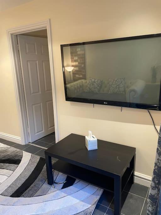 Flat 3 Meadow View Cozy Getaway Lejlighed Hurst Eksteriør billede