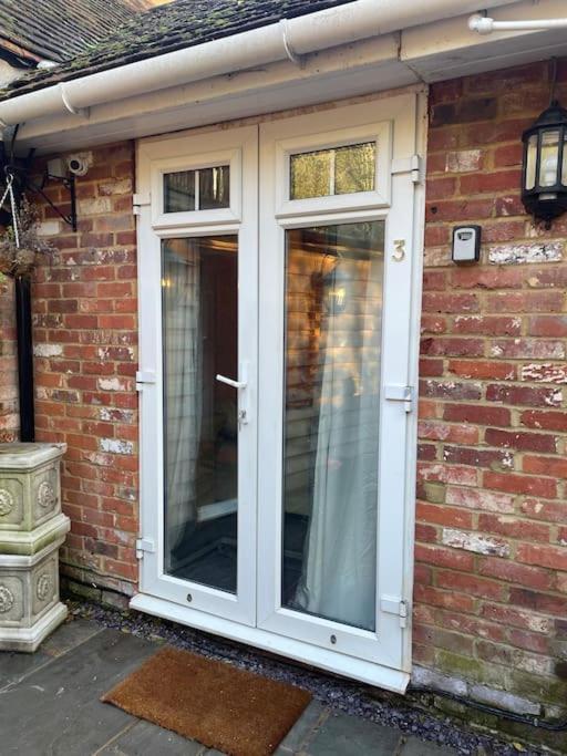 Flat 3 Meadow View Cozy Getaway Lejlighed Hurst Eksteriør billede