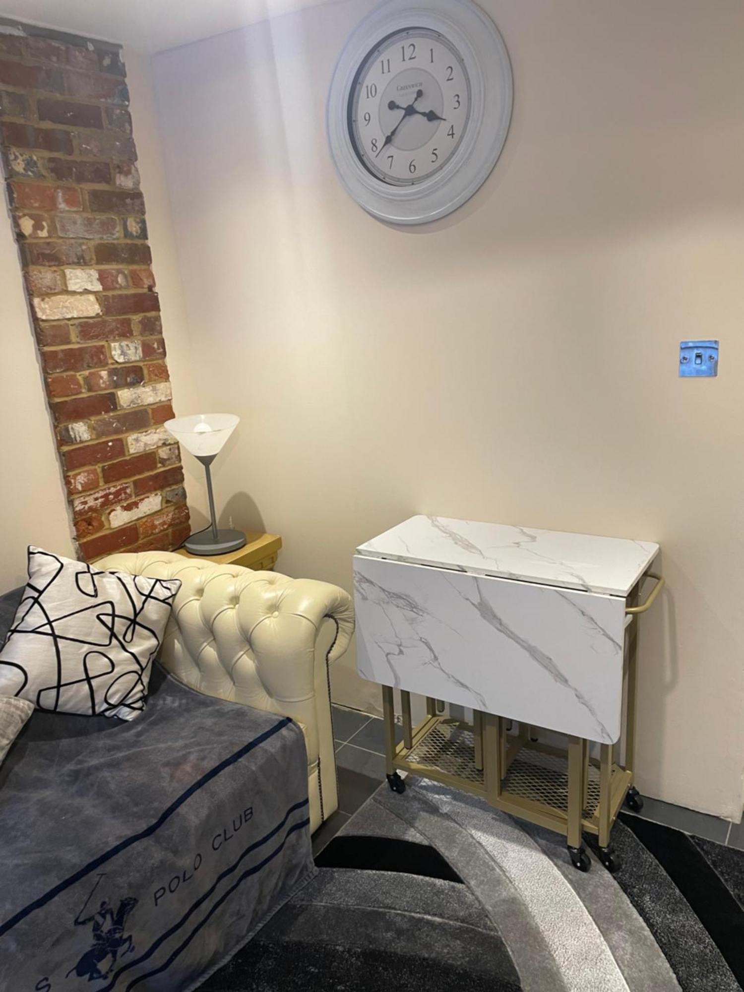 Flat 3 Meadow View Cozy Getaway Lejlighed Hurst Eksteriør billede